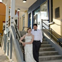 Gallinger couple on the Labour Temple steps